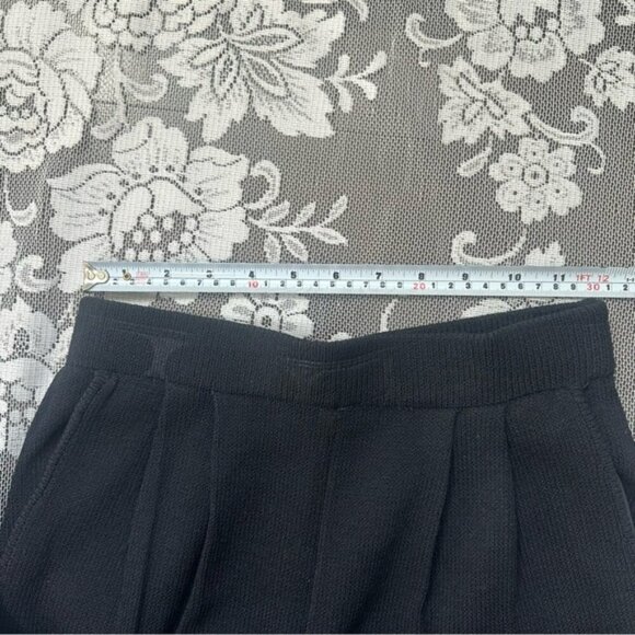 St. John Evening Santana Knit High Waisted Tapered Pant Elastic Waist black Sz 2 - Picture 10 of 12